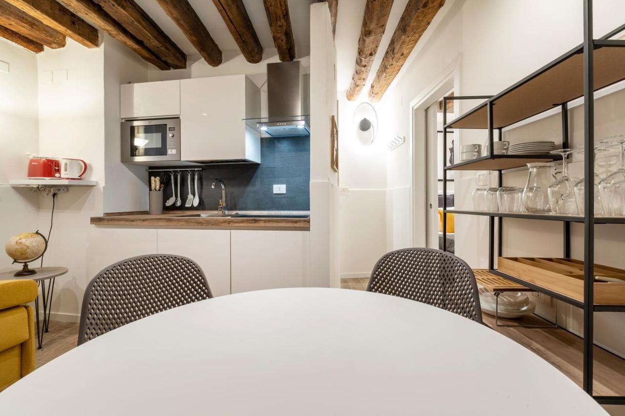 베니스 San Marco Pied-A-Terre - Accademia By Wonderful Italy 아파트 외부 사진